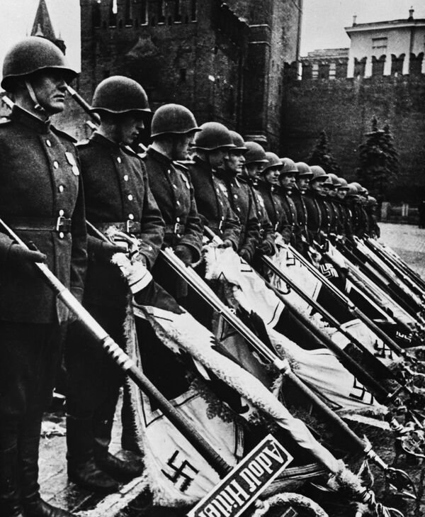 Овако је било 1945: Москва спрема посебан спектакл на Паради победе Овако је било 1945: Москва спрема посебан спектакл на Паради победе - Sputnik Србија