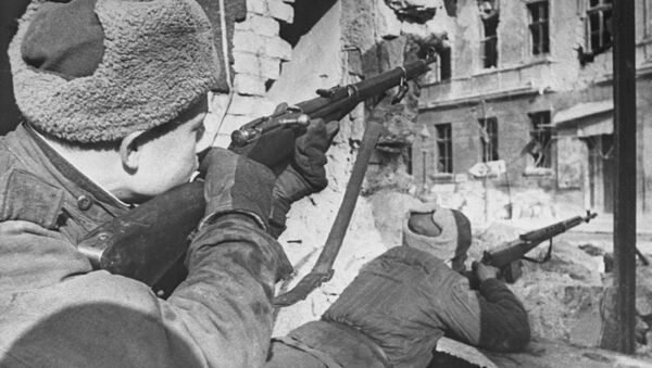 Sovjetski vojnici oslobađaju Budimpeštu, Drugi svetski rat - Sputnik Srbija
