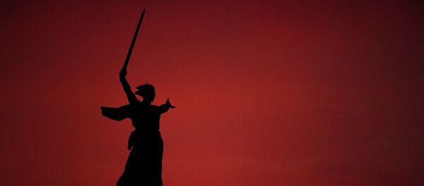 Мајка Отаџбина зове - Sputnik Србија