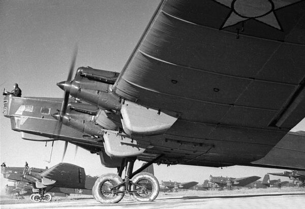 Avijacija pobede: 10 sovjetskih aviona koji su srušili Hitlera /foto/ Avijacija pobede: 10 sovjetskih aviona koji su srušili Hitlera /foto/ - Sputnik Srbija