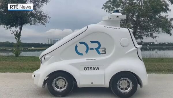 O-R3, robot koji održava distancu među ljudima - Sputnik Srbija