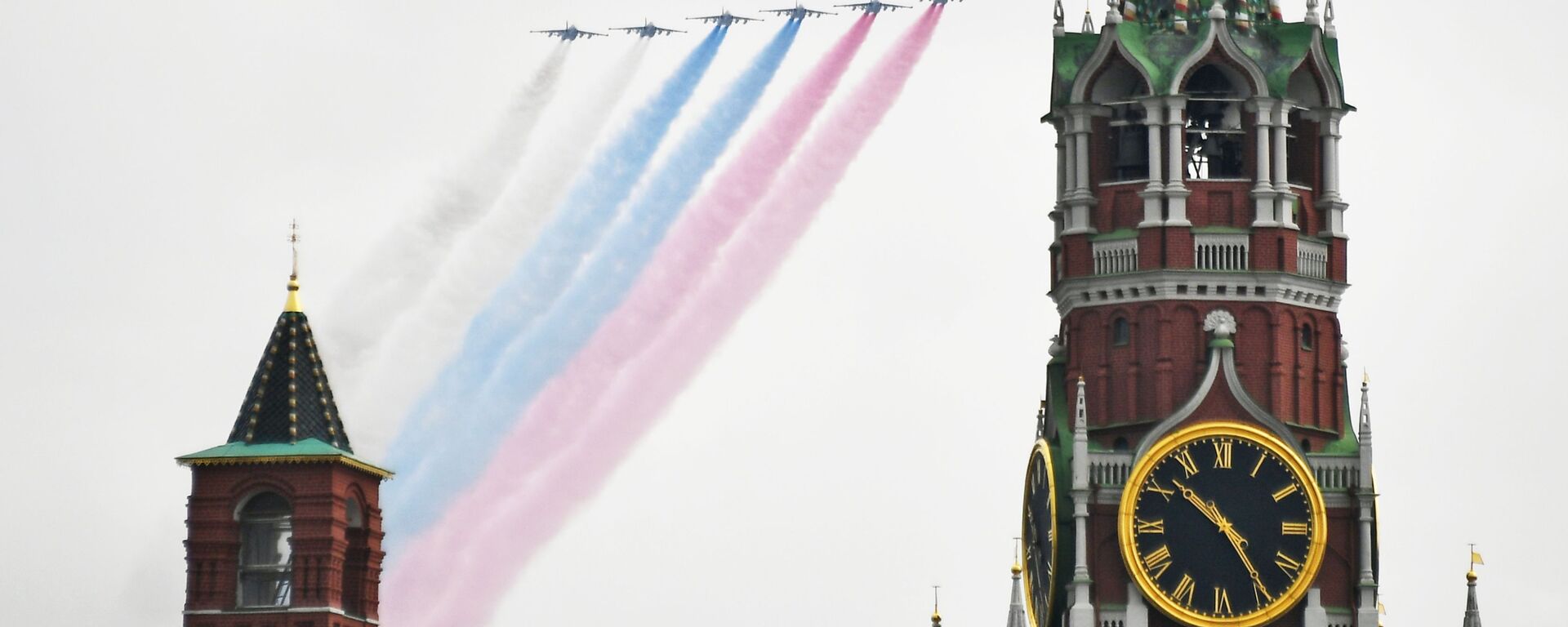 Јуришни авиони Су-25 на проби ваздушног дела Параде победе у Москви - Sputnik Србија, 1920, 14.07.2020