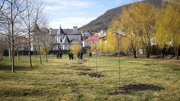 Međunarodna akcija Vrt sećanja u Novorosijsku - Sputnik Srbija