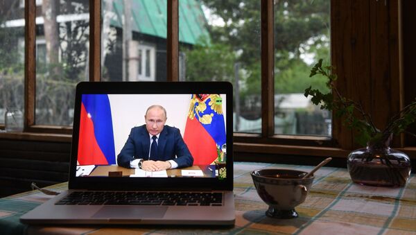 Prenos obraćanja predsednika Rusije Vladimira Putina - Sputnik Srbija