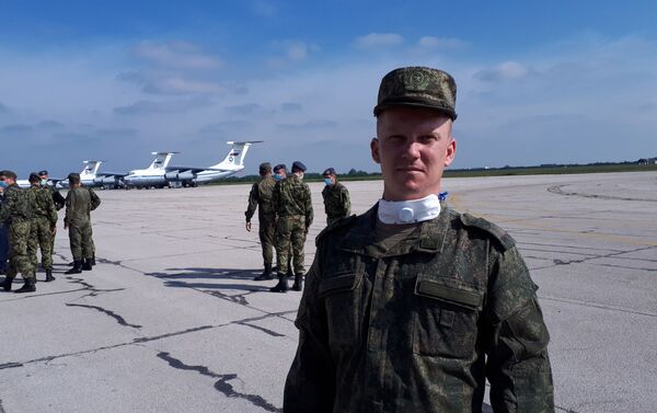 Stariji vodnik Subotin Aleksej Leonidovič pripadnika ruskih oružanih snaga  - Sputnik Srbija