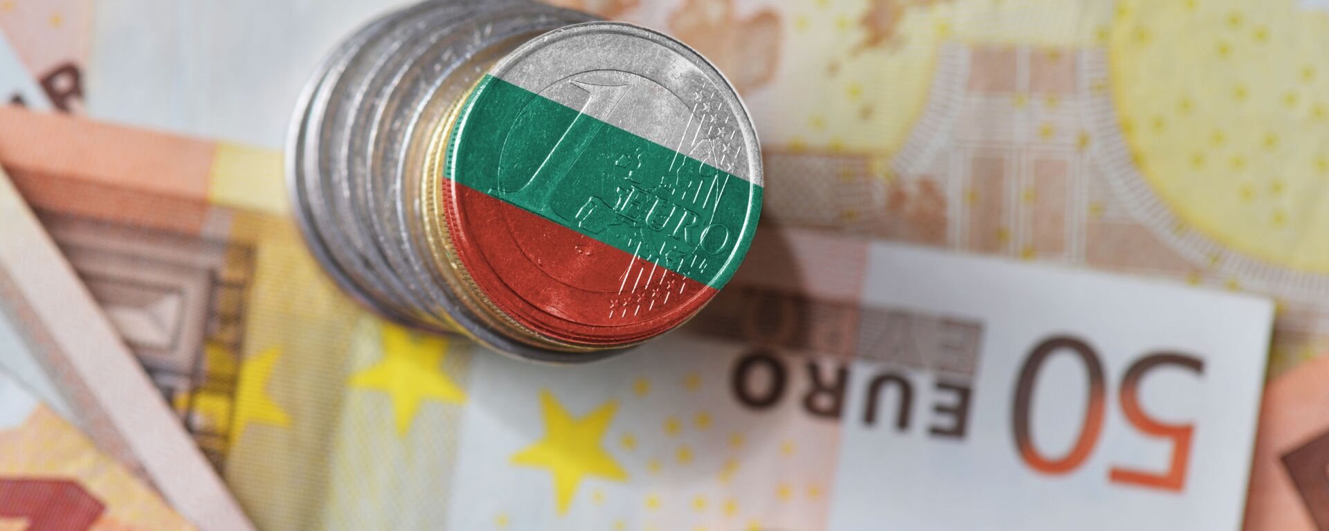 Евро у боји бугарске заставе - Sputnik Србија, 1920, 05.07.2021