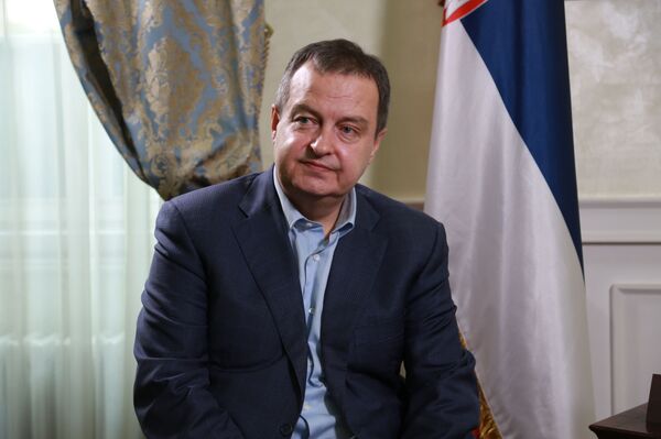 Дачић упозорио Црну Гору: Идите где хоћете, срећан вам пут, само не дирајте Србе! /видео/ - Sputnik Србија