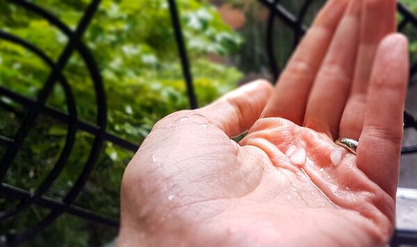 Grad se obrušio na Beograd /foto, video/ - Sputnik Srbija