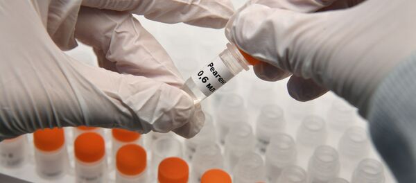 Bočice sa reagensima za brze testove na virus korona u laboratoriji u Tehnološkom parku Skolkovo. Bočice sa reagensima za brze testove na virus korona u laboratoriji u Tehnološkom parku Skolkovo. - Sputnik Srbija