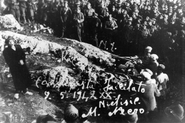 Да ли сам сањао Црну Гору, или – зашто Мирослав не разуме Љуба Чупића Да ли сам сањао Црну Гору, или – зашто Мирослав не разуме Љуба Чупића - Sputnik Србија