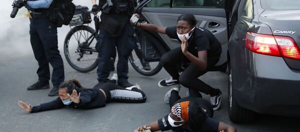Протести у Минеаполису 31. маја - Sputnik Србија