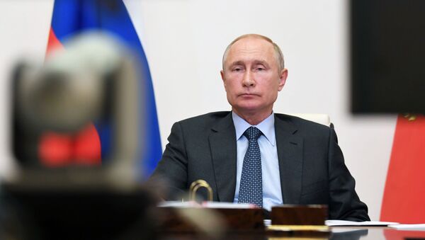 Ruski predsednik Vladimir Putin tokom video-konferencije - Sputnik Srbija