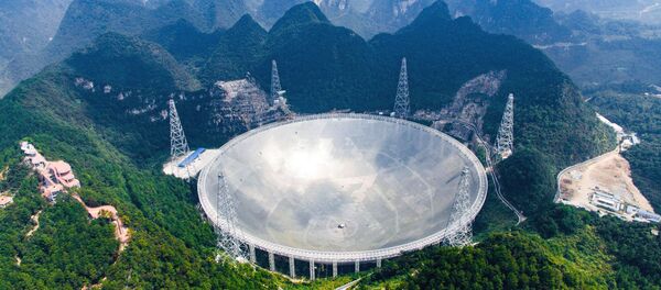 Највећи телескоп на свету - Sputnik Србија