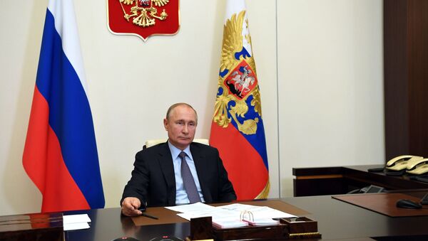 Predsednik Rusije na sastanku sa kulturnim delatnicima - Sputnik Srbija