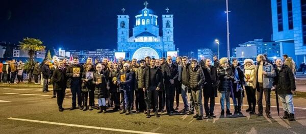 Profesori Univerziteta u Crnoj Gori izašli ujedinjeni na litije - Sputnik Srbija