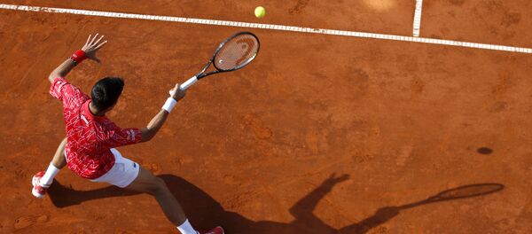 Novak Đoković na meču protiv Viktora Troickog Novak Đoković na meču protiv Viktora Troickog - Sputnik Srbija