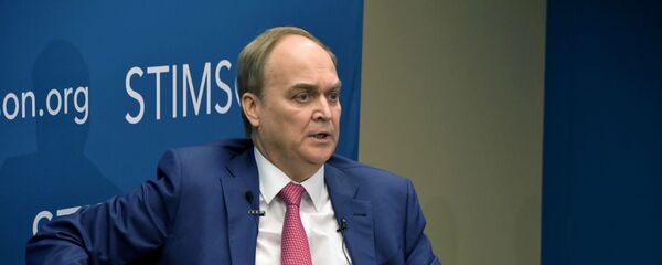 Ruski ambasador u Vašingtonu: Ne potpirujemo proteste, to je antiruska propaganda - Sputnik Srbija