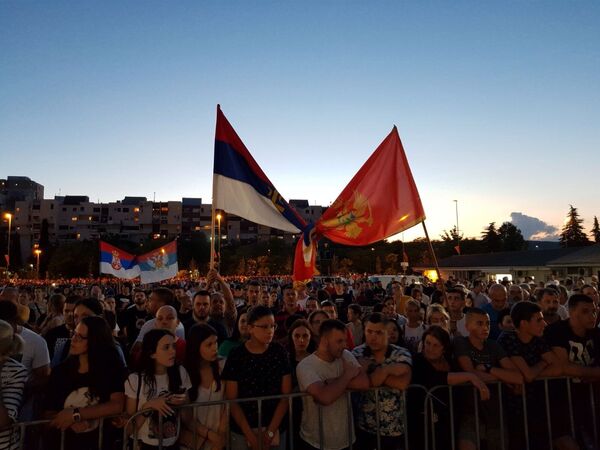 Не треба ми држава у којој не могу да се помолим: Отац Гојко поручио да су само Бог и светиње вечни Не треба ми држава у којој не могу да се помолим: Отац Гојко поручио да су само Бог и светиње вечни - Sputnik Србија