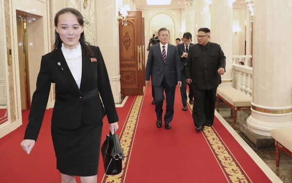 Ким Јо Џонг – Најмоћнија жена Северне Кореје - Sputnik Србија