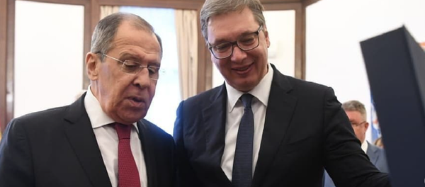 Сергеј Лавров примио поклон од Вучића Сергеј Лавров примио поклон од Вучића - Sputnik Србија