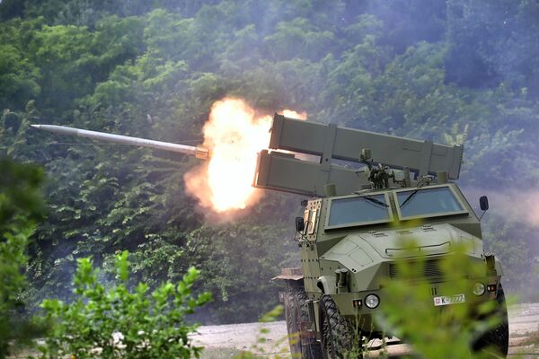 „Огањ“ за три минута испаљује ракете: Војска Србије ојачала артиљерију /фото, видео/ „Огањ“ за три минута испаљује ракете: Војска Србије ојачала артиљерију /фото, видео/ - Sputnik Србија