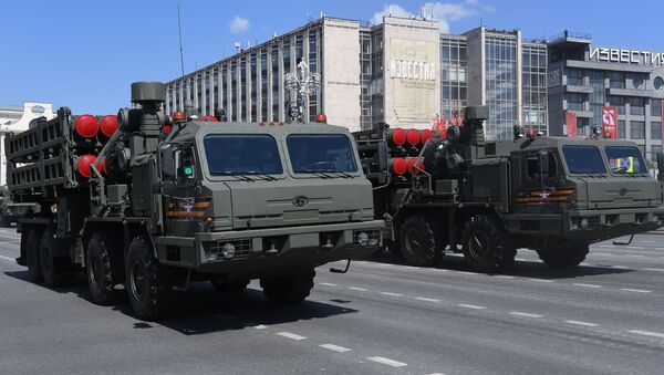 Противракетни систем С-350 „Витез“ на Паради победе у Москви - Sputnik Србија