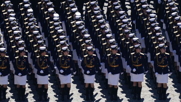 Припаднице војних ваздухопловних снага током параде поводом 75. годишњице победе у Другом светском рату, на Црвеном тргу у Москви - Sputnik Србија