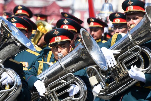 Војни оркестар на паради поводом 75. годишњице победе у Другом светском рату, на Црвеном тргу у Москви - Sputnik Србија