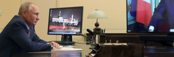 Путин и Макрон: Потребна нова архитектура европске безбедности Путин и Макрон: Потребна нова архитектура европске безбедности - Sputnik Србија