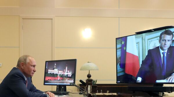 Video-konferencija predsednika Rusije i Francuske Vladimira Putina i Emanuela Makrona - Sputnik Srbija