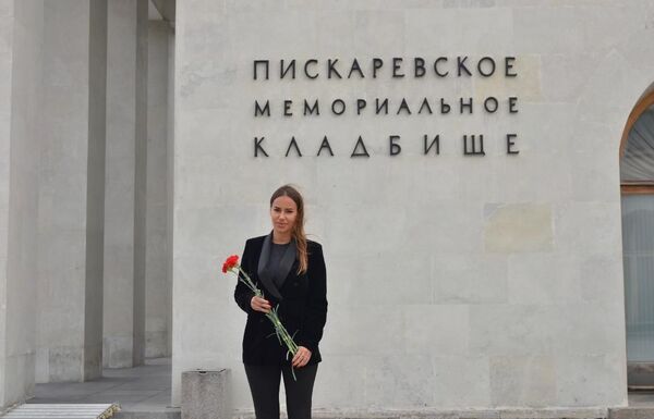 Počast žrtvama opsade Lenjingrada /foto/ Počast žrtvama opsade Lenjingrada /foto/ - Sputnik Srbija