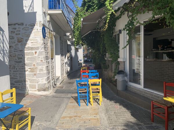 Sputnjik na Skijatosu na početku sezone: Ljubazni domaćini i prazni hoteli /foto/ Sputnjik na Skijatosu na početku sezone: Ljubazni domaćini i prazni hoteli /foto/ - Sputnik Srbija