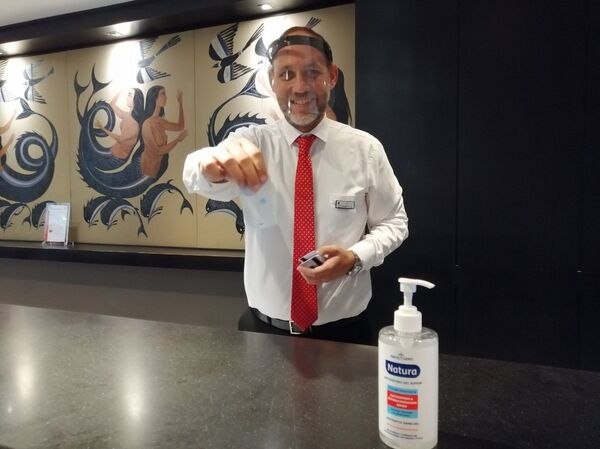 Sputnjik na Skijatosu na početku sezone: Ljubazni domaćini i prazni hoteli /foto/ Sputnjik na Skijatosu na početku sezone: Ljubazni domaćini i prazni hoteli /foto/ - Sputnik Srbija