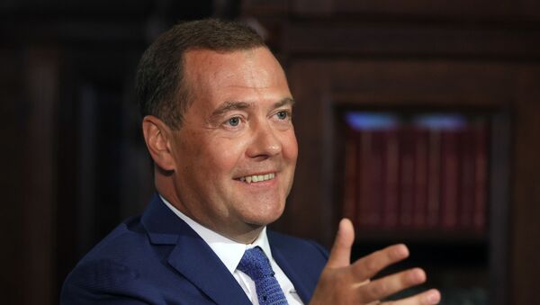 Medvedev o odnosu s Putinom: Sve je u redu - Sputnik Srbija