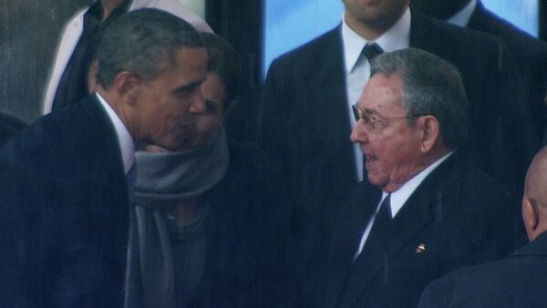 Predsednik SAD Barak Obama i predsednik Kube Raul Kastro - Sputnik Srbija