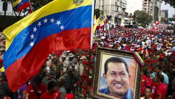 Демонстрация сторонников президента Венесуэлы Николаса Мадуро в Каракасе - Sputnik Србија
