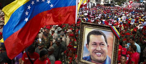 Демонстрация сторонников президента Венесуэлы Николаса Мадуро в Каракасе - Sputnik Србија