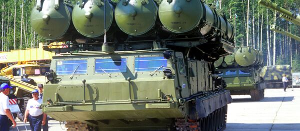 Ракетни ситем С-300 Ракетни ситем С-300 - Sputnik Србија