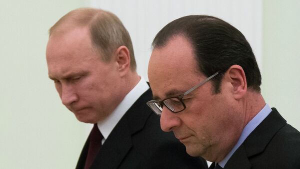 Predsednici Francuske i Rusije, Fransoa Oland i Vladimir Putin - Sputnik Srbija
