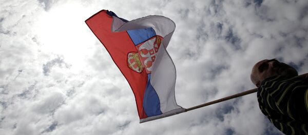 Вијори се српска застава - Sputnik Србија