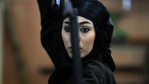 Žena nindže u Iranu - Sputnik Srbija