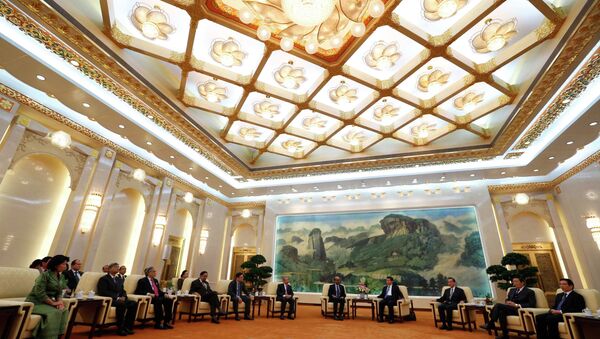 Председник Кине Си Ђинпинг се састаје са гостима у Азијској инфраструктурној  банци (АИИБ) - Sputnik Србија