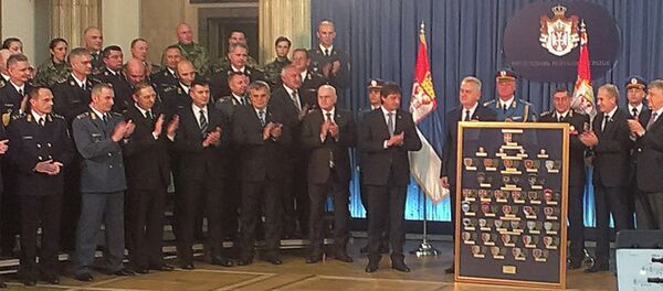 Председник Томислав Николић на прослави Дана војске РС - Sputnik Србија