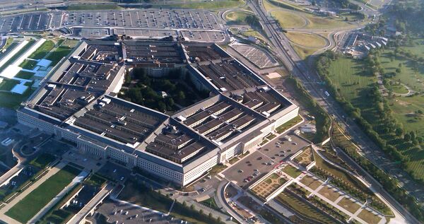 Врх Пентагона иде на све или ништа — да помогне Бајдену - Sputnik Србија