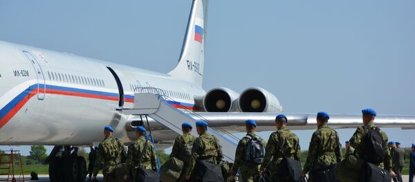 Srpska vojska kreće na paradu u Moskvu Srpska vojska kreće na paradu u Moskvu - Sputnik Srbija