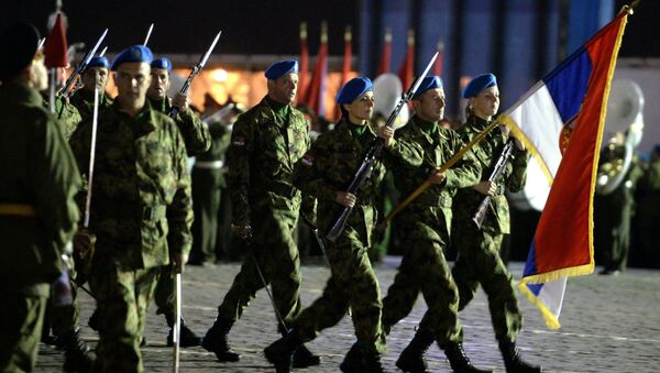 Pripreme srpskih vojnika za Dan pobede u Moskvi - Sputnik Srbija