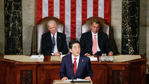 Japanski premijer Šinzo Abe u poseti SAD - Sputnik Srbija