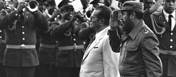Јосип Броз Тито и Фидел Кастро - Sputnik Србија