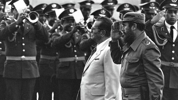 Josip Broz Tito i Fidel Kastro - Sputnik Srbija