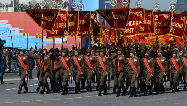 Proba za vojnu paradu povodom obeležavanja 70. godišnjice pobede u Velikom otadžbinskom ratu 1941-1945 - Sputnik Srbija